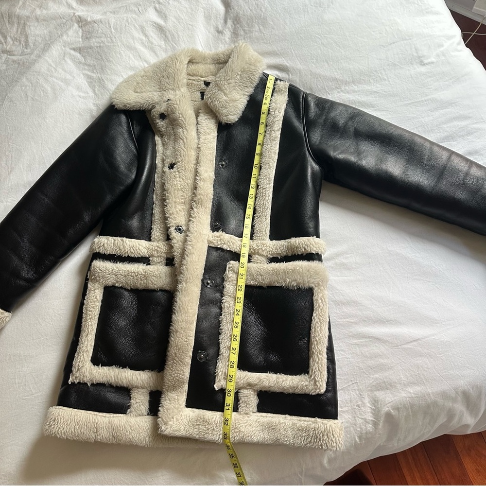 Abercrombie & Fitch Faux Leather and Fur Shearling Jacket Size Medium - Picture 7 of 12